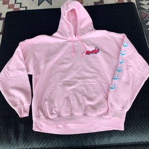 Men’s large hoodie look-aid
